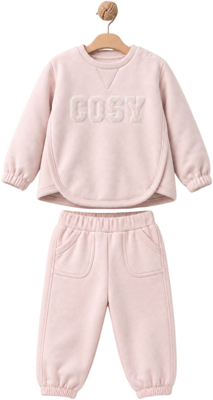 Set sweater+pants (expected 31.07.2026) Set sweater+pants (expected 31.07.2026)