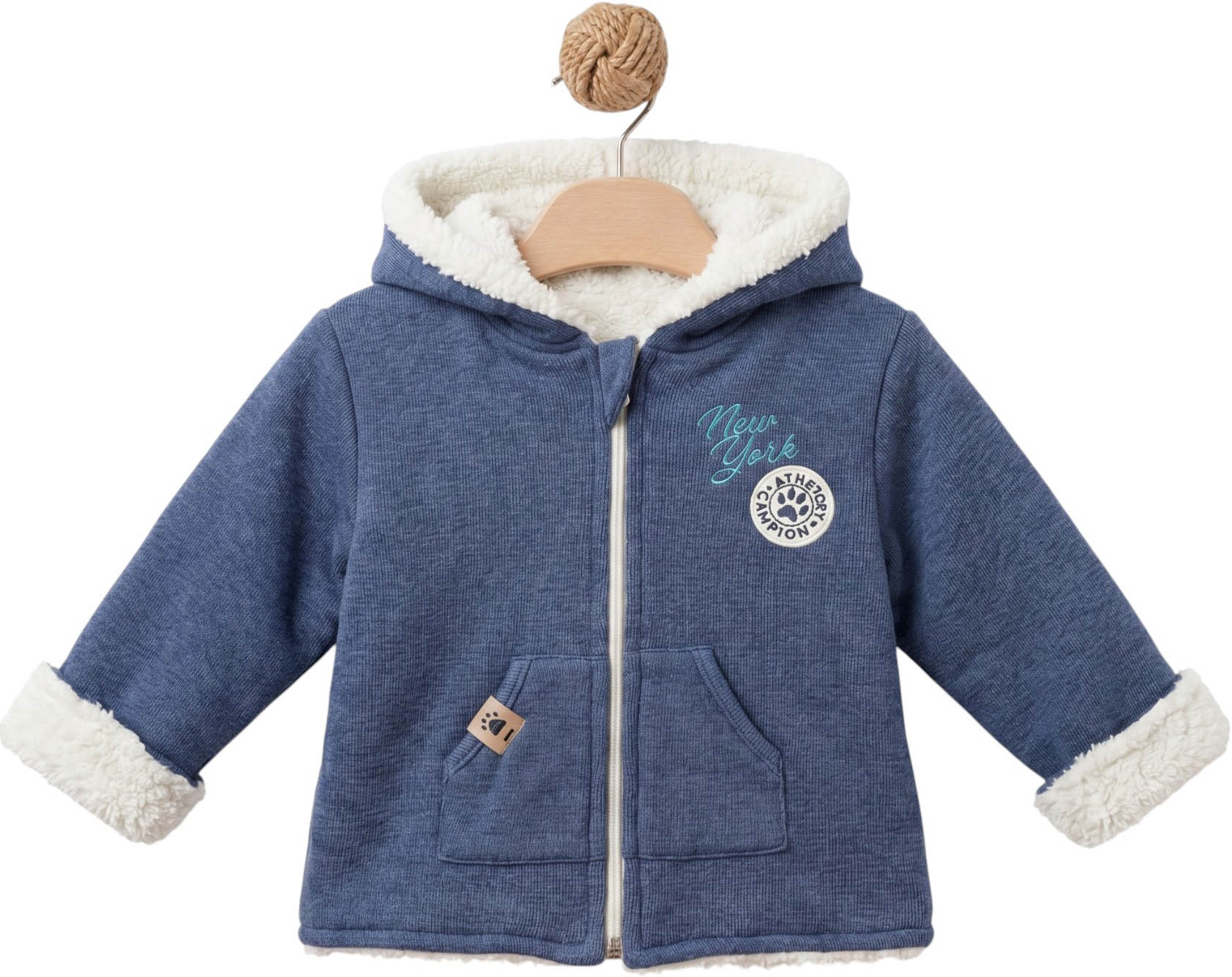 Sweater (expected 31.07.2026) Sweater (expected 31.07.2026)
