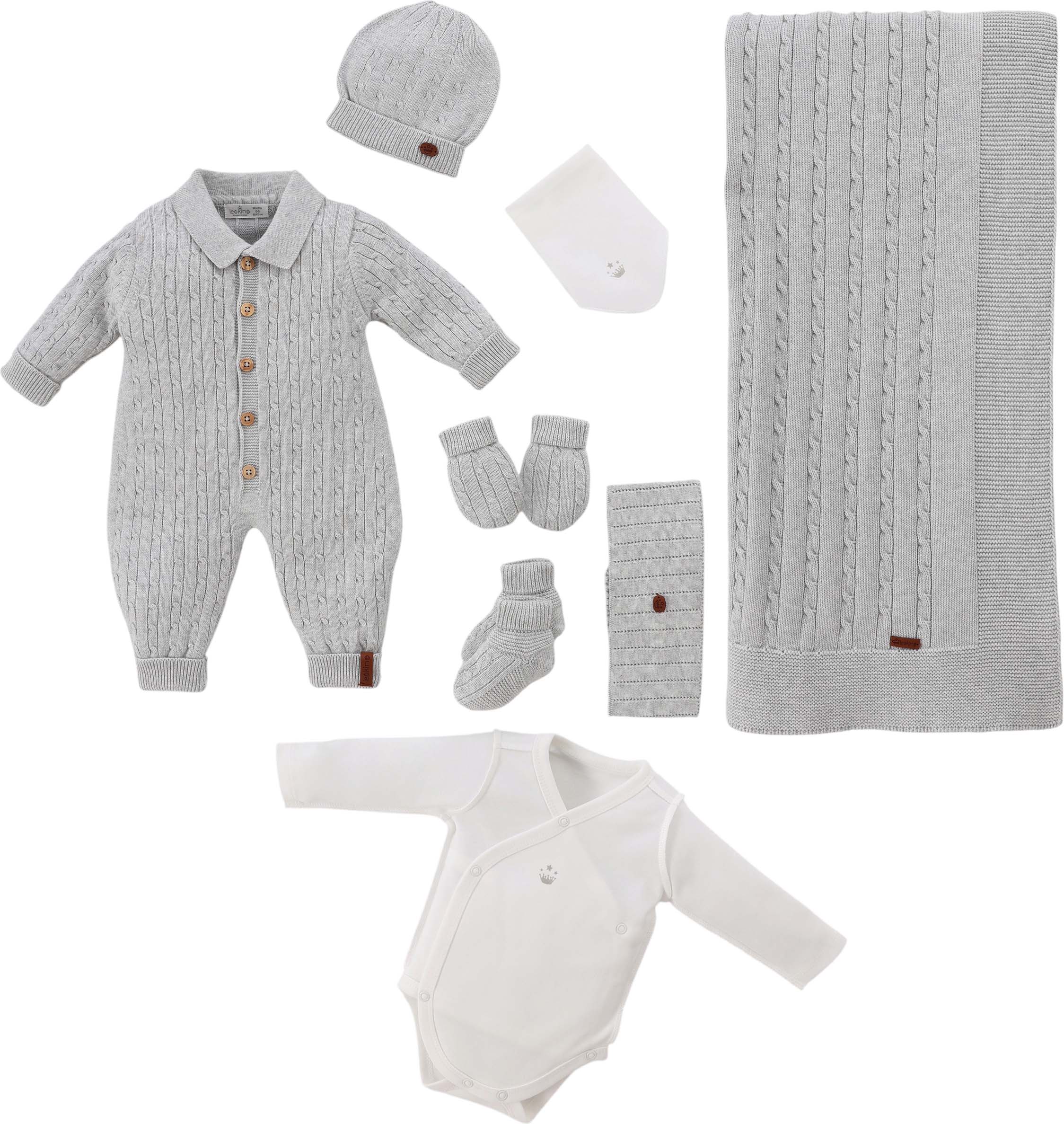 Set 8 items