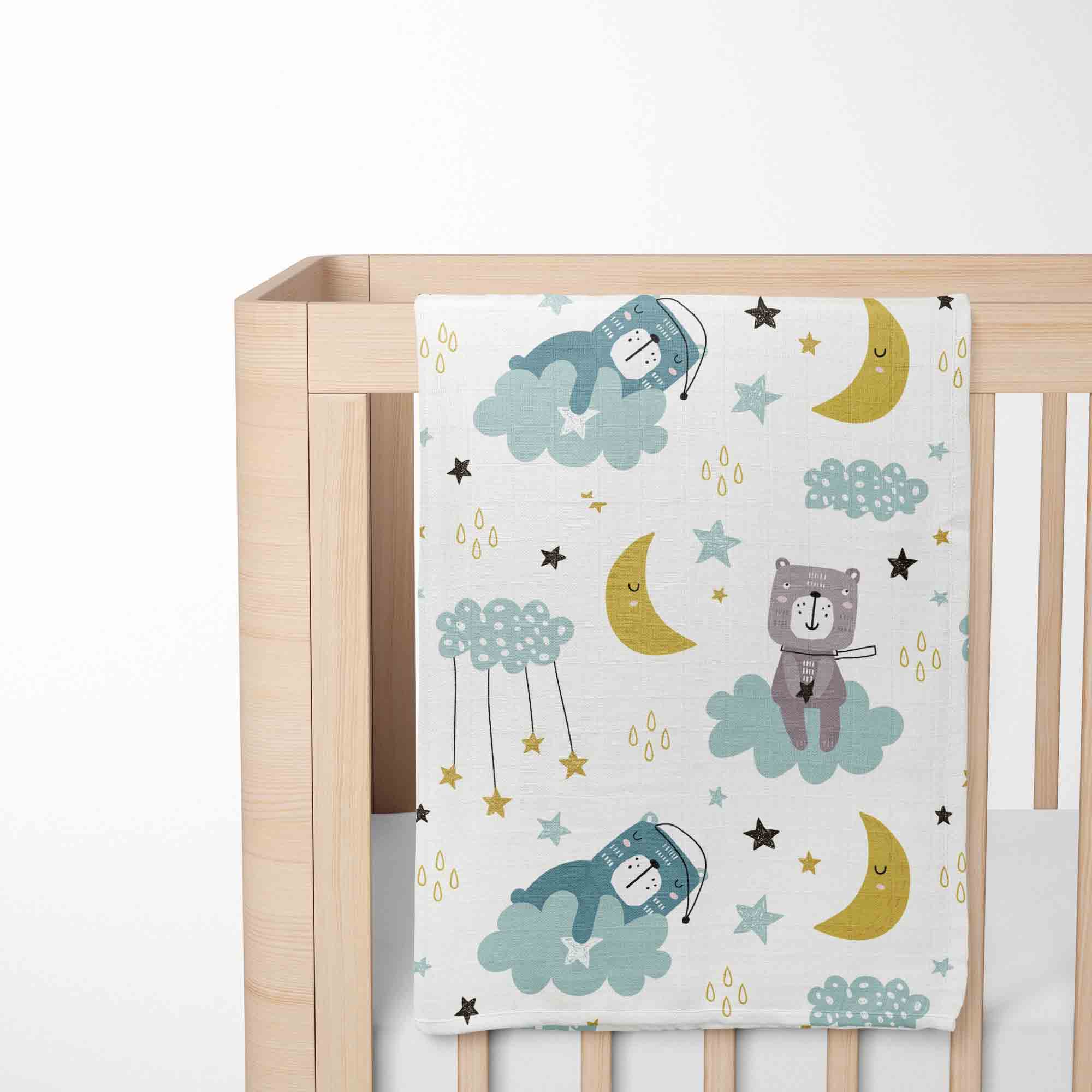 Muslin blanket. Print: Sleepy Bear