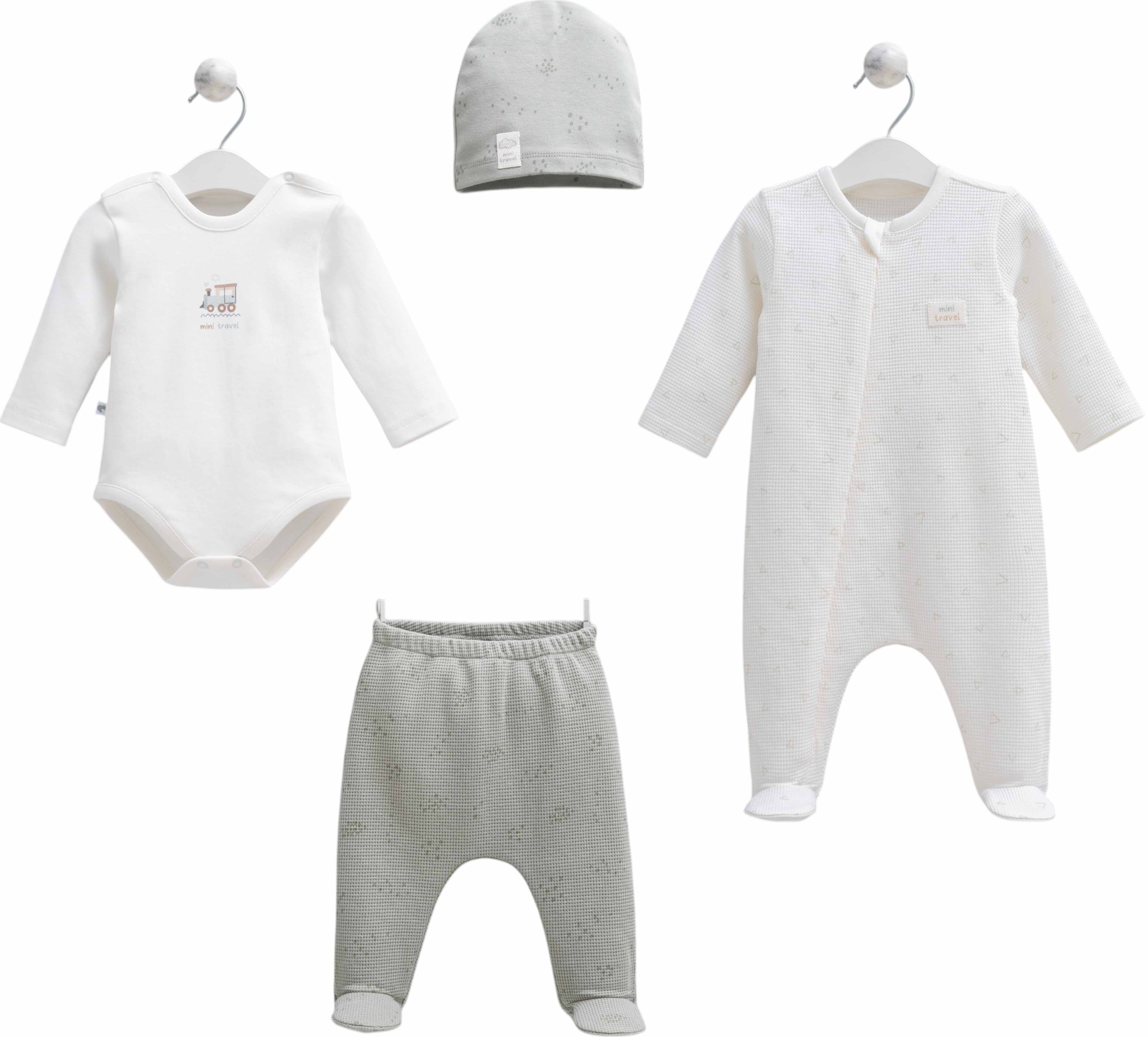 Set 4 items, series MINI TRAVEL