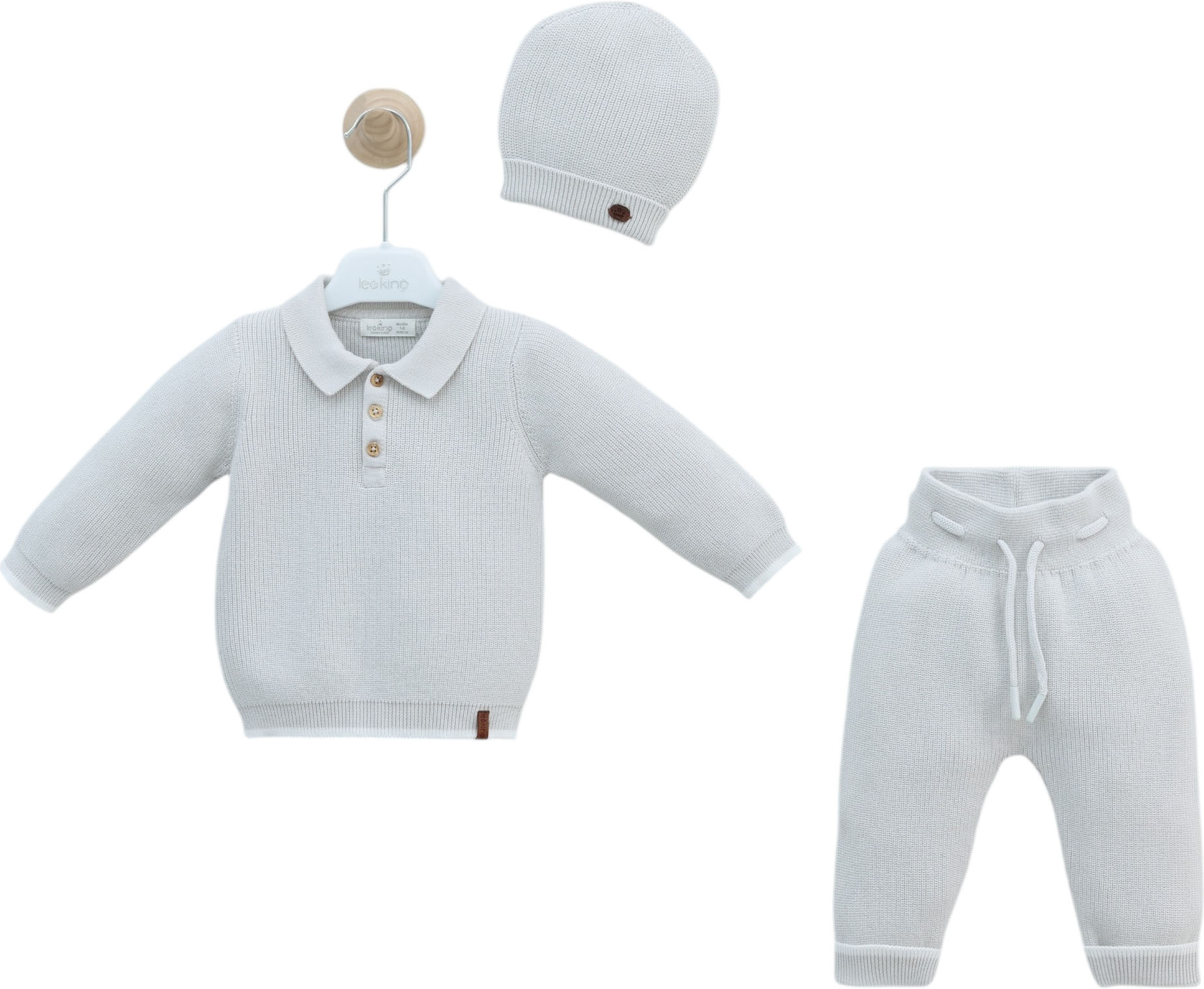 Set sweater+pants+hat Set sweater+pants+hat